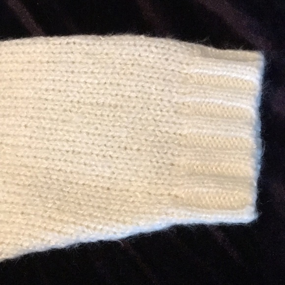 ZARA KNIT Sweater, size M - Picture 6 of 9